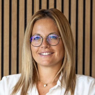 Caroline MALAVARD