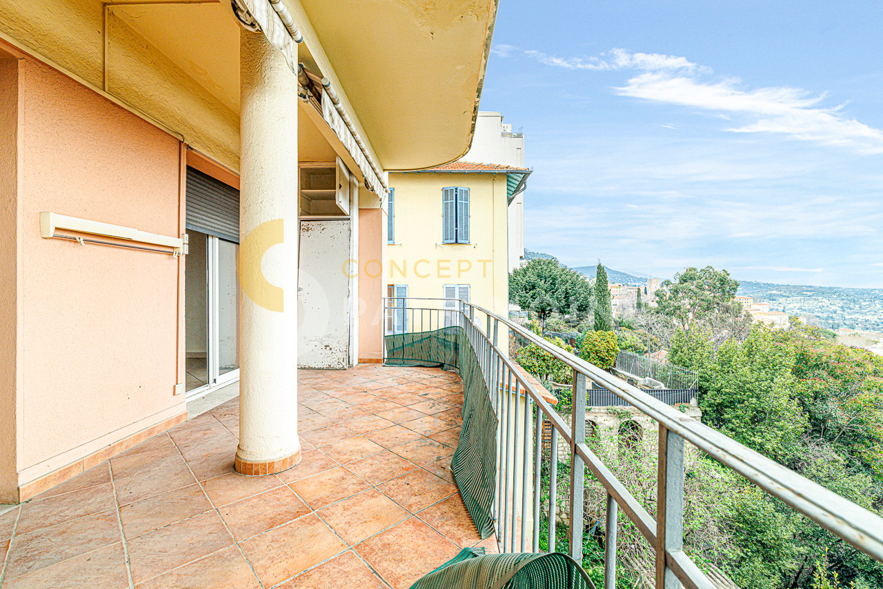 Appartement 3 pièces 77.56 m2 – 180 000 € – A vendre