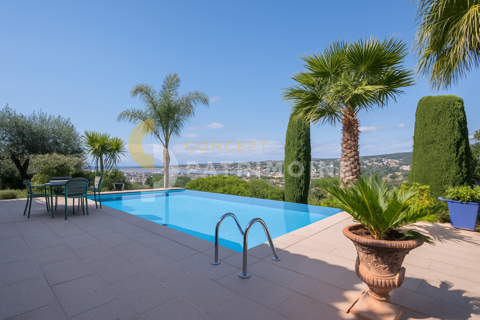 VILLA CORNICHE FLEURIE