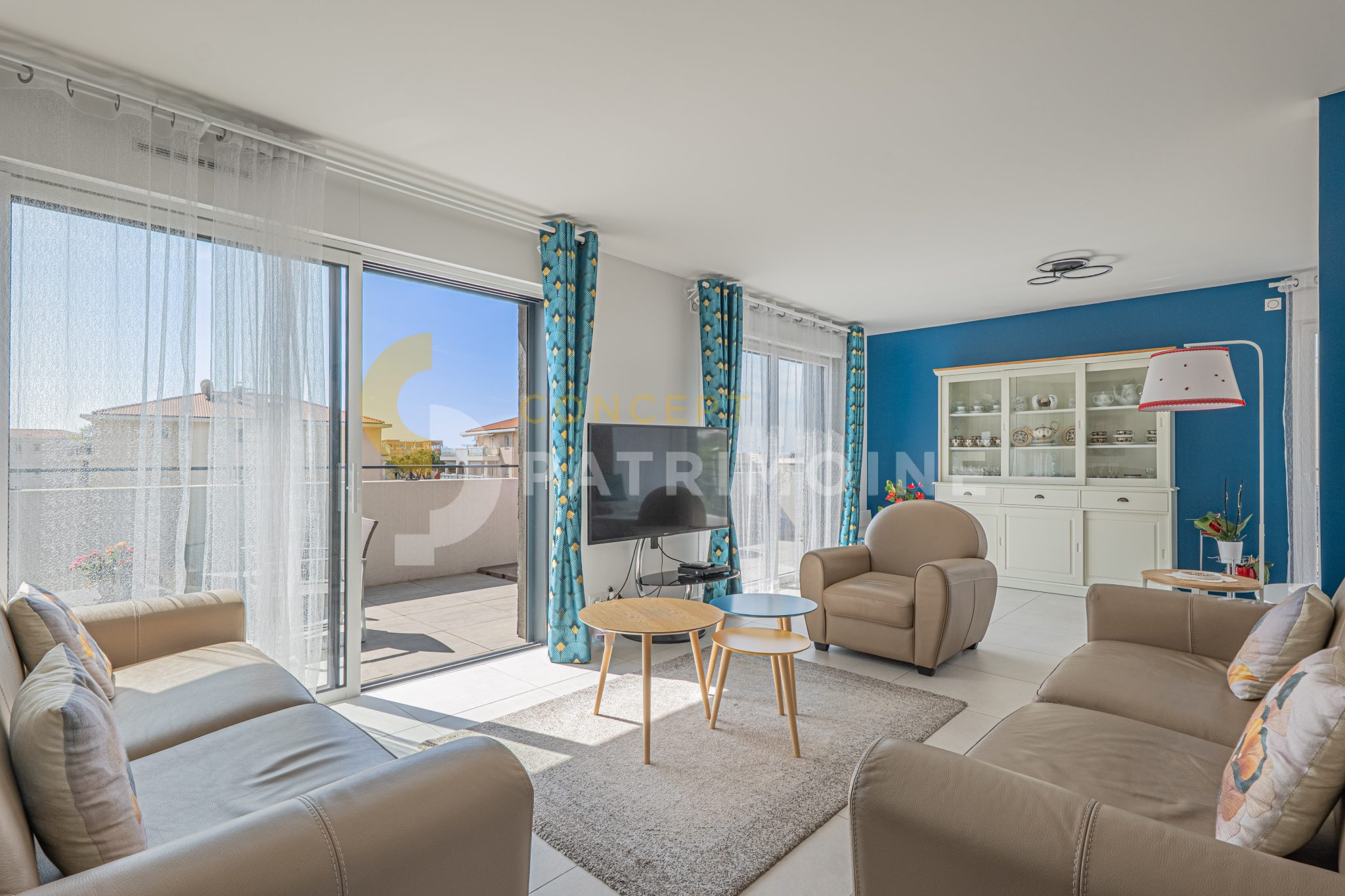 Rare à la vente – appartement 114 m² avec 98 m² de terrasses & double garage 48 m²