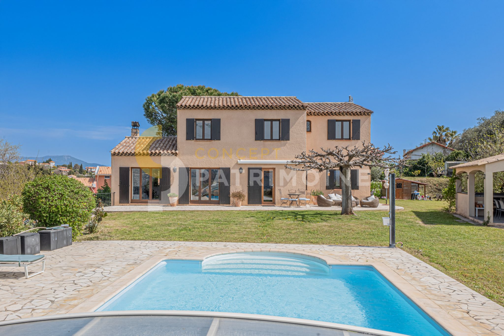 Maison – Maison individuelle – 8 pièces – 181.2 m2 – 1 155 000 € – À vendre